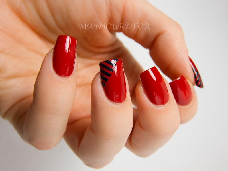 red nail art ideas (12)