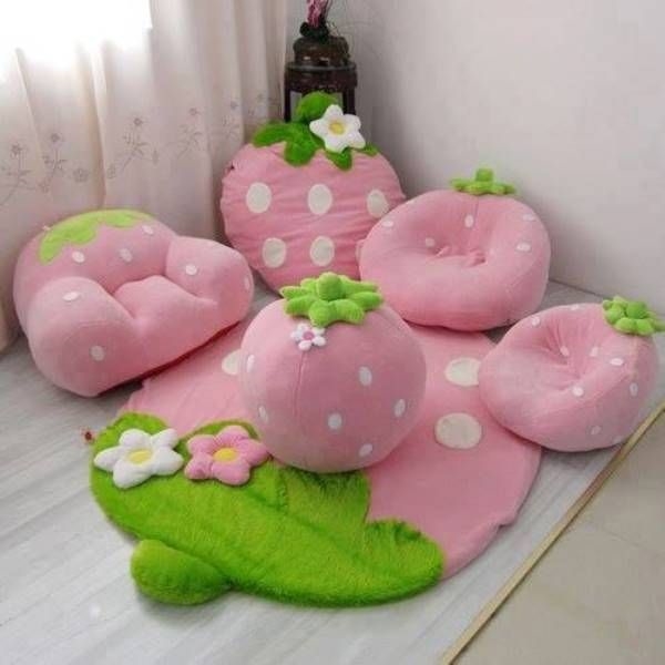 strawberry furniture (10)