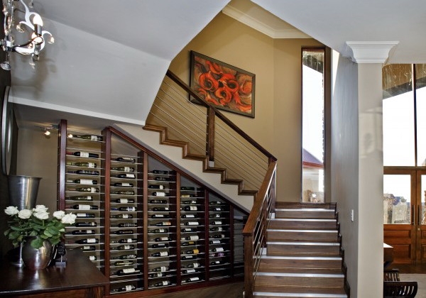 wine-storage-under-stair (2)