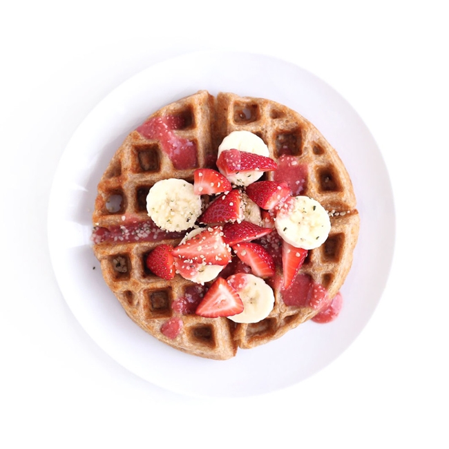 waffles-strawberry-chia-jam (2)