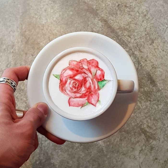 Latte-Arts-flower-3