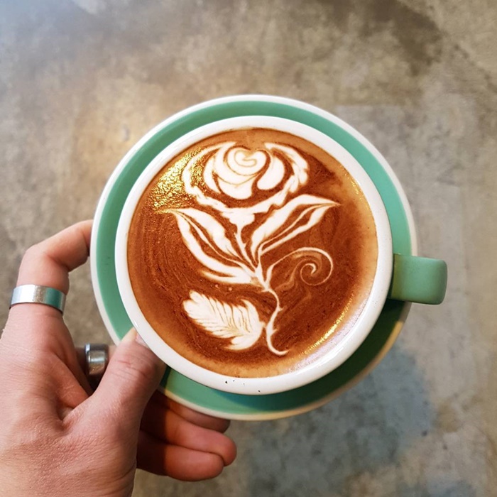 Latte-Arts-flower