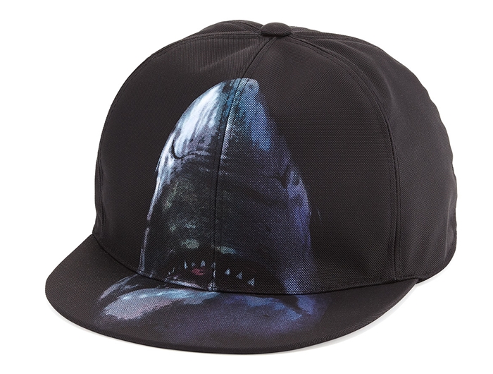 5.Givenchy-cap