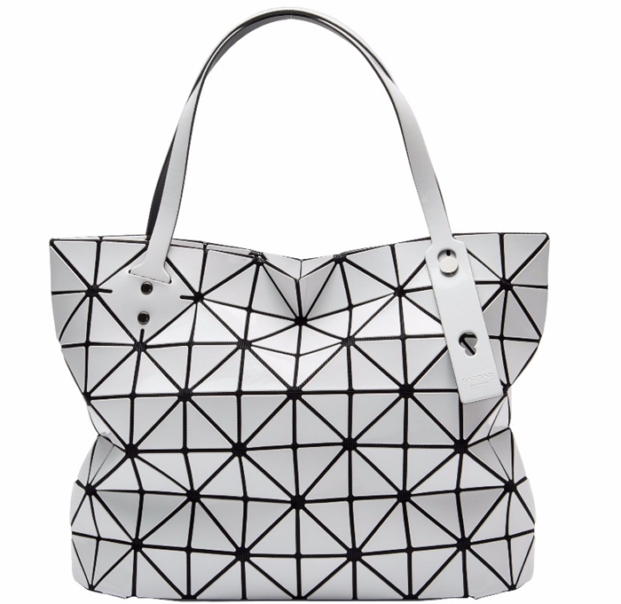 rock-matte-white-tote-401-16