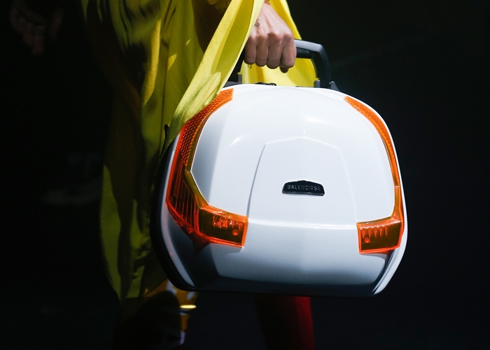 2.Balenciaga-bike-case