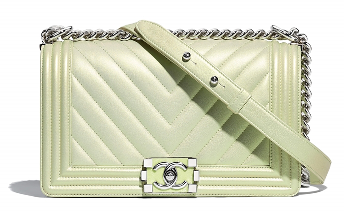 boy_chanel_handbag-zoom.jpg.fashionImg.hi