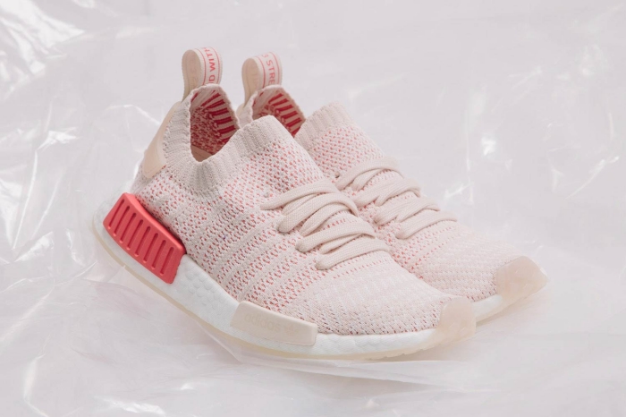 batch_adidas-nmd-r1-stlt-primeknit-pink-blue-2