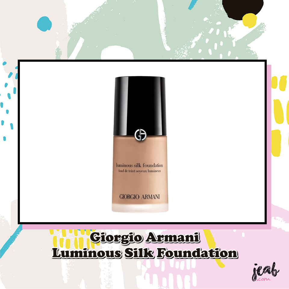 02 Giorgio-Armani-Luminous-Silk-Foundation