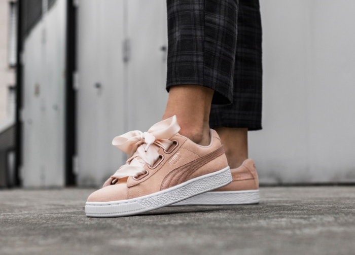 puma-suede-heart_cream-tan (1)