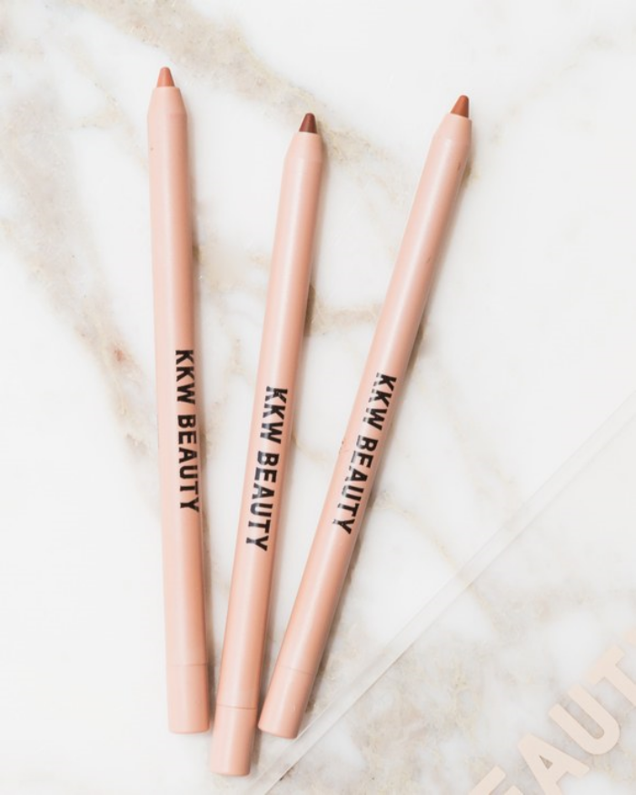 KKW BEAUTY NUDE LIPSTICK COLLECTION (8)