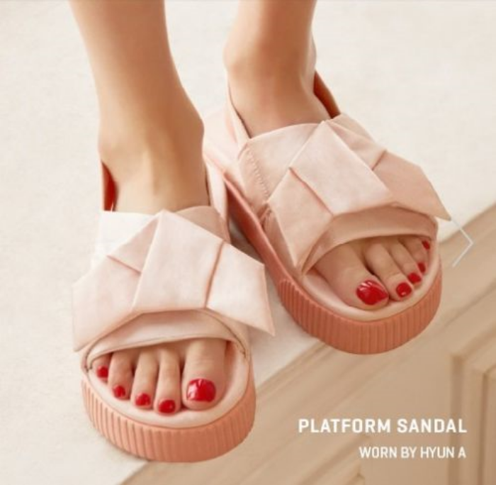 puma-x-hyuna-platform-slide-wns-k (5)