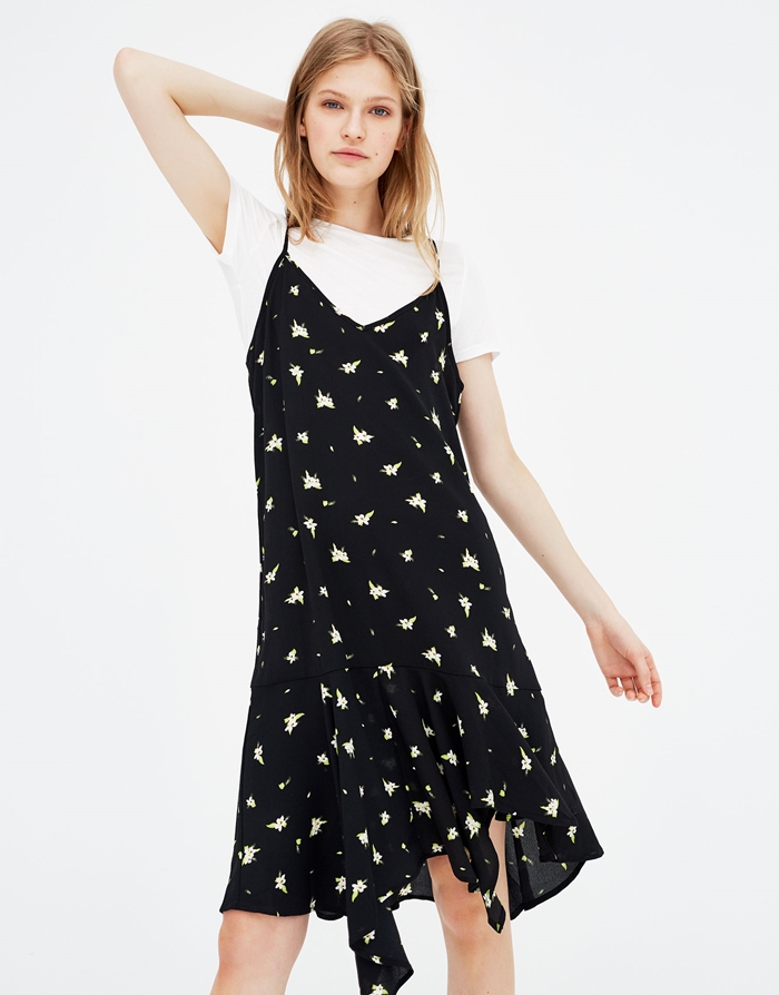 6.pullandbear-floral-dress-1