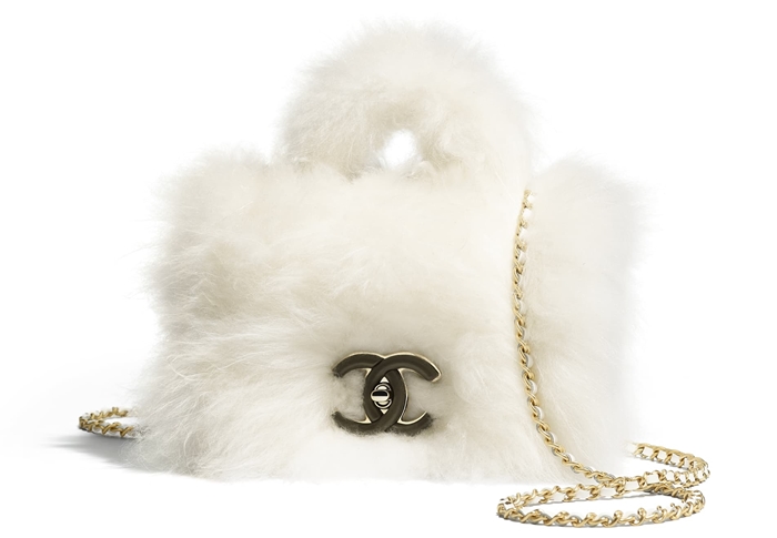 flap-bag-with-top-handle-white-shearling-sheepskin-lambskin-gold-tone-metal-packshot-default-a57283y8366310601-8804053909534