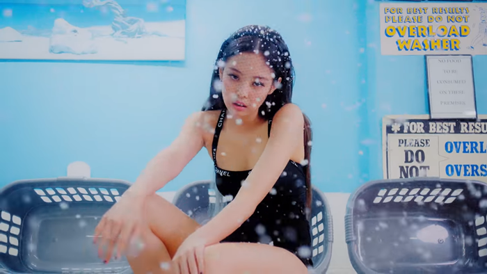 JENNIE - 'SOLO' M_V 1-12 screenshot