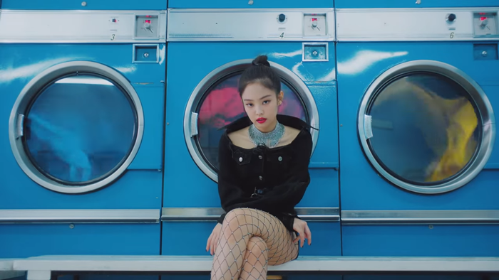 JENNIE - 'SOLO' M_V 1-24 screenshot