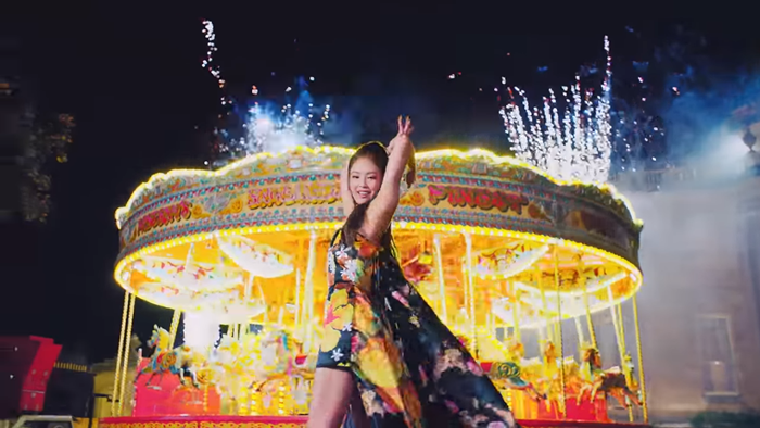 JENNIE - 'SOLO' M_V 1-46 screenshot