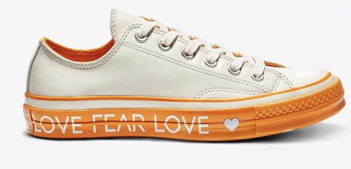 sneakers for valentine 0204