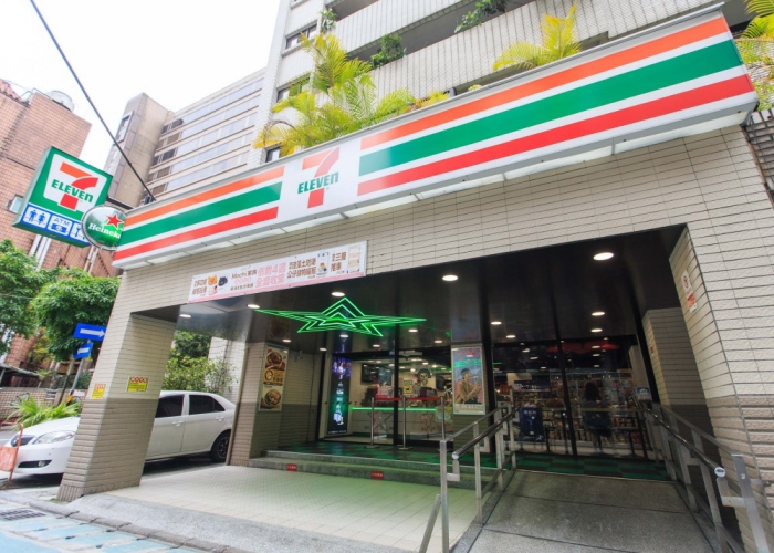 7-ElevenxHeineken in Taipei (1)